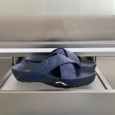 wholesale quality balenciaga monday ultra slippers model no. 154